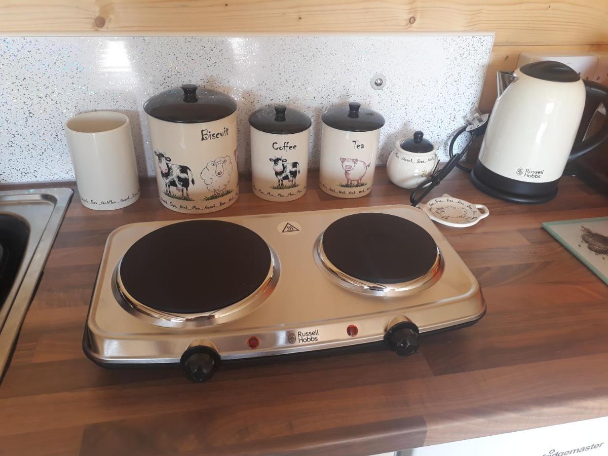Country Bumpkin - Romantic Couples Stay In Oakhill Cabin 外观 照片