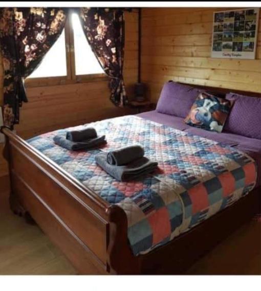 Country Bumpkin - Romantic Couples Stay In Oakhill Cabin 外观 照片
