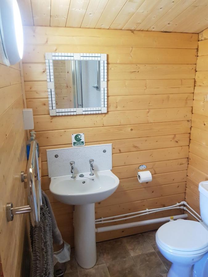 Country Bumpkin - Romantic Couples Stay In Oakhill Cabin 外观 照片