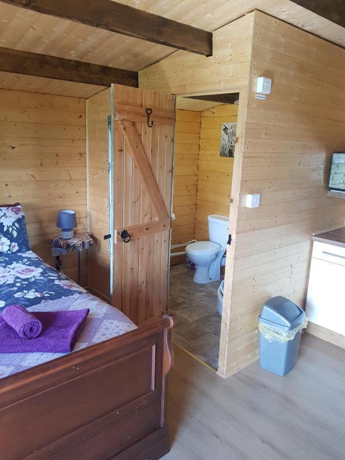 Country Bumpkin - Romantic Couples Stay In Oakhill Cabin 外观 照片